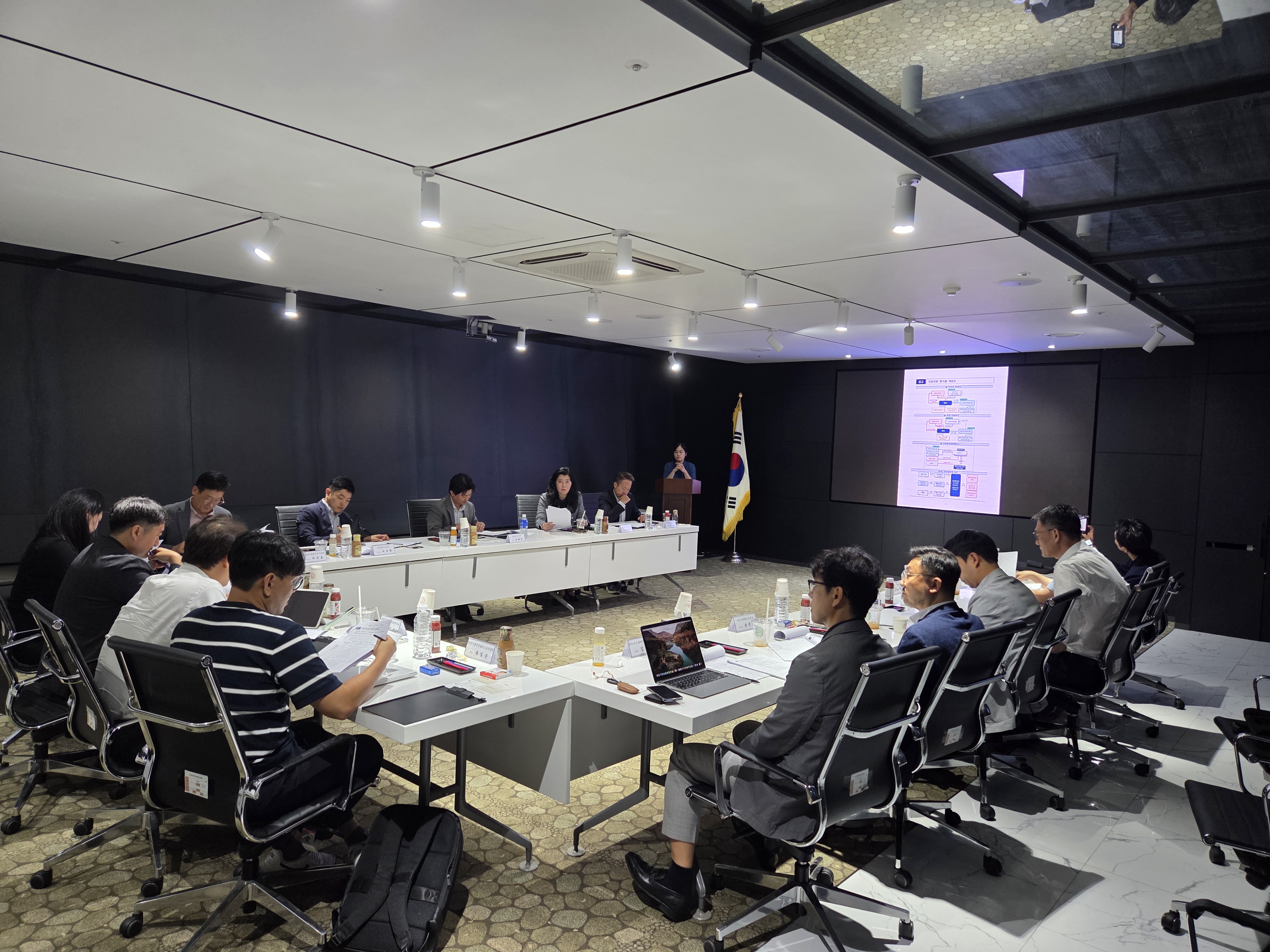 농식품부주관 '농식품투자분야 메가프로젝트 발굴 간담회' 참석